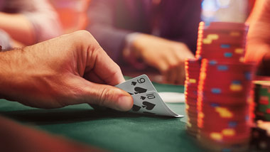 Top Tips for Playing Poker Online - So Simple Even Your Kids Can Do It